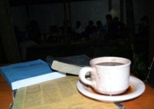 1564012907 ngopi di masjid