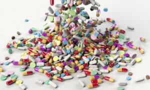 Pills 3673645 1280