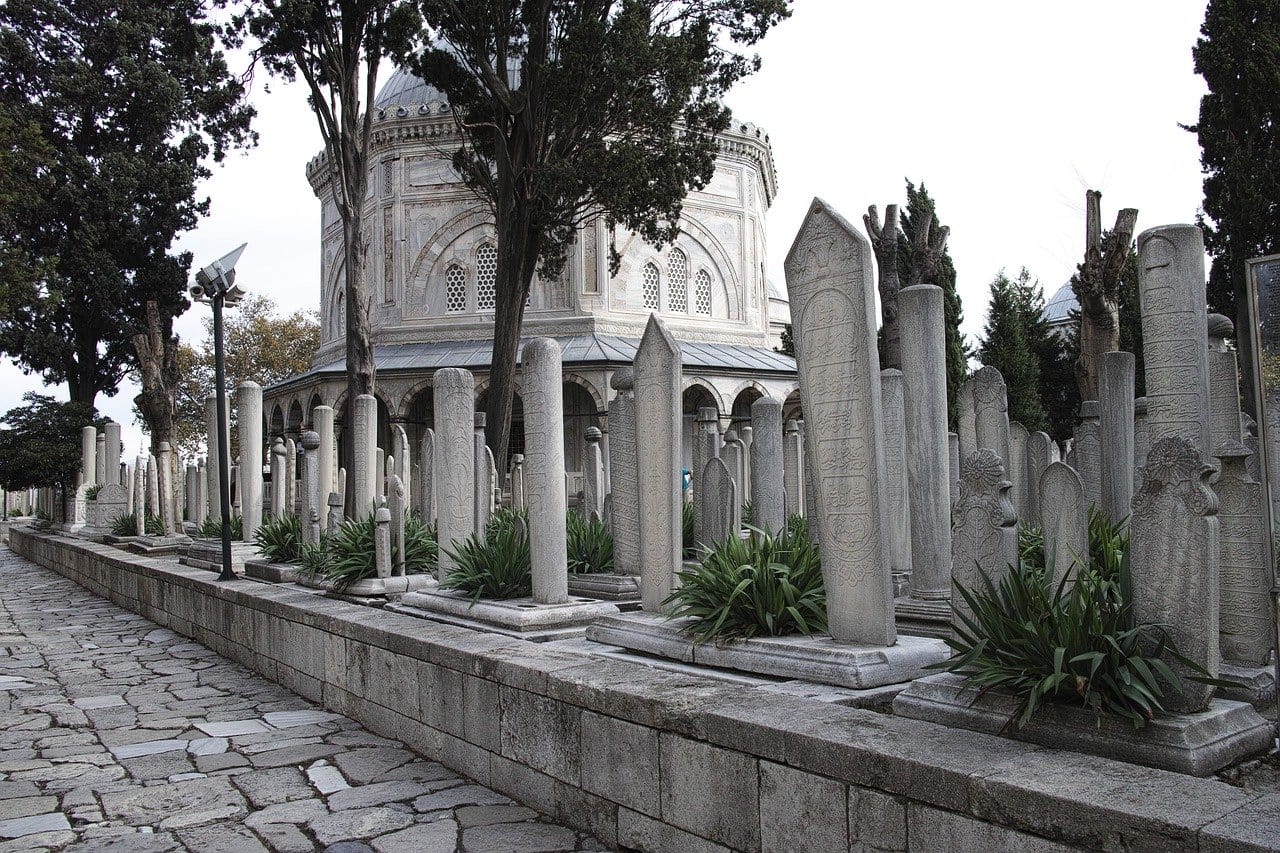 Tomb 2453270 1280